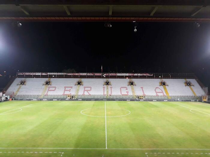 Chiusa Dopo Verifiche La Gradinata Dello Stadio Curi Di Perugia